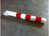 Kantelpaal vierkant 70 x 900 mm wit rood voetplaat