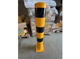 Stootpaal rond 152 x 1000 mm geel zwart voetplaat RAL1003