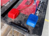 Batterijborn quick release rood positief