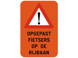 A51 opgep. fiets. rijb. SB250 T3 600 x 900 mm fluo oranje klasse 3