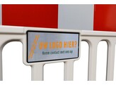 Centurion barrier 2000 mm type SB250 wit rood met custom logo